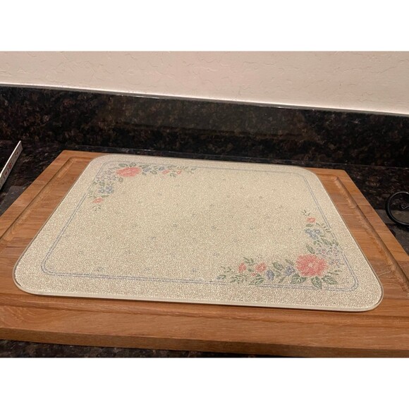 Symphony 15x12 Glass Counter Saver Cutting Board - Picture 2 of 6